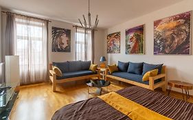 Apartment Sirius C In Center Of Cb.